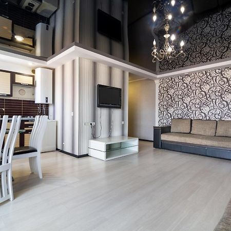 New Apartment Lux In Most City Area Dnipro Exterior photo