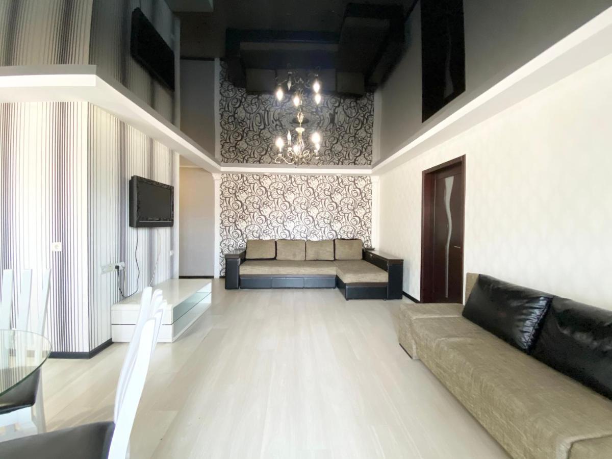 New Apartment Lux In Most City Area Dnipro Exterior photo